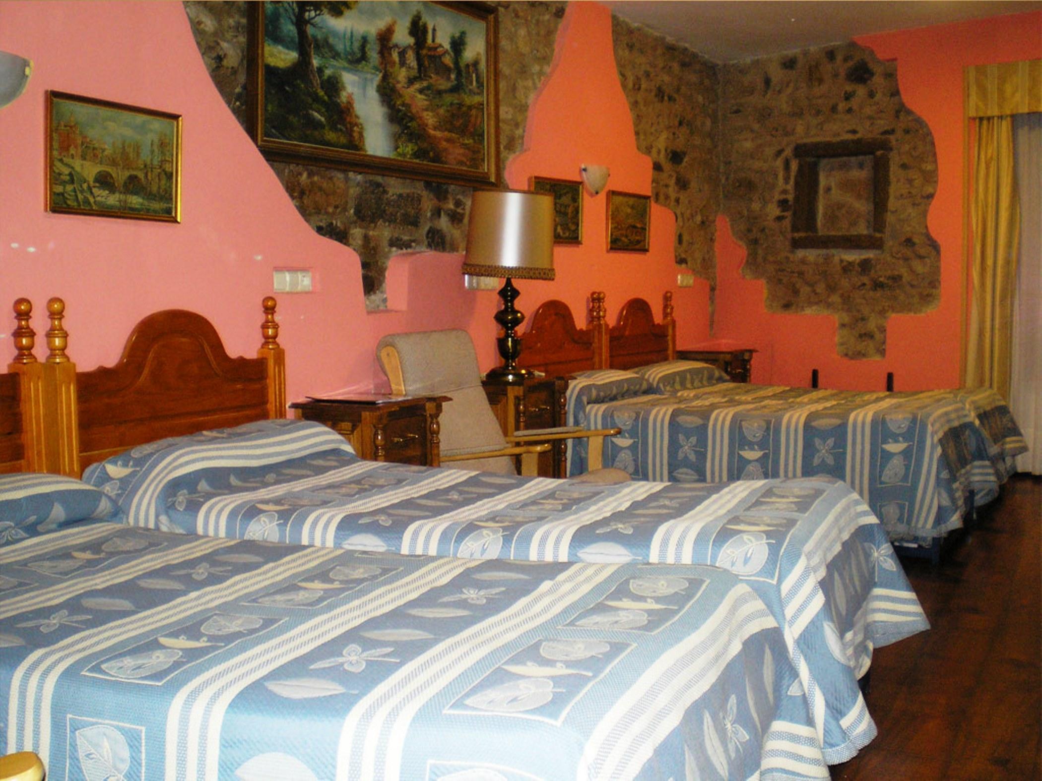 Hotel Mur Jaca Bagian luar foto